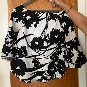 White House Black Market blouse size small